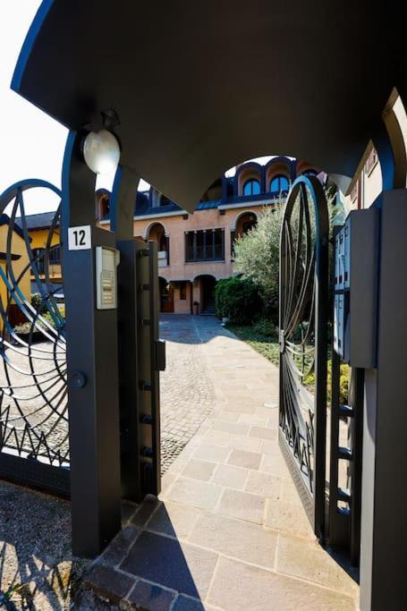 Prestigioso Appartamento Di 70Mq Vicino Milano Леньяно Екстер'єр фото