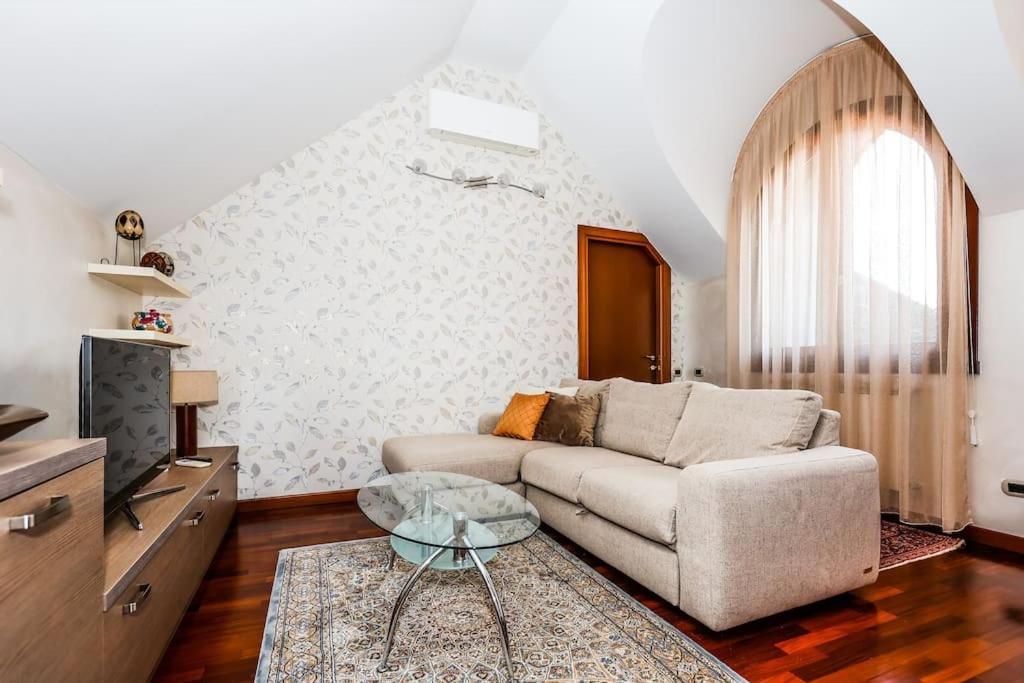 Prestigioso Appartamento Di 70Mq Vicino Milano Леньяно Екстер'єр фото
